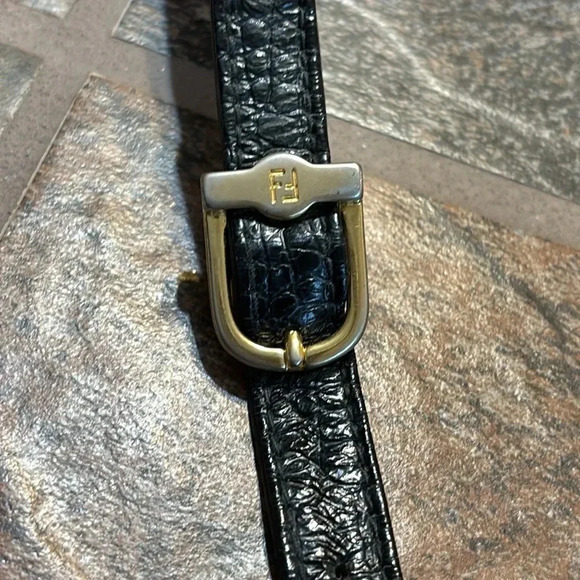 Vintage Fendi Crossbody - GUC - Picture 9 of 14